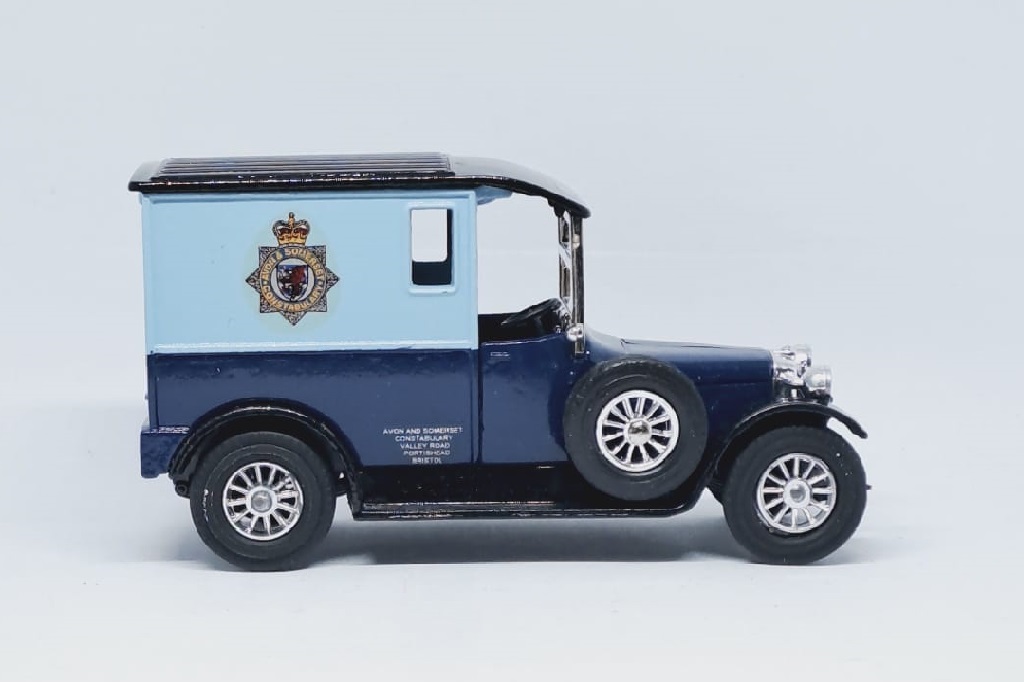 AC168; Avon and Somerset Constabulary; 1927 Talbot Van